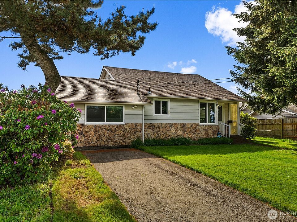 1st image of 17046 34th Avenue S