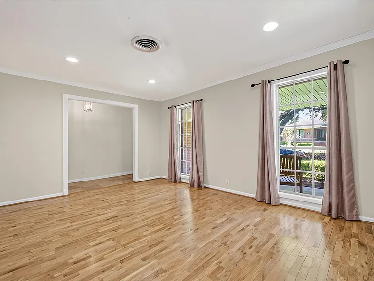 5310 Indigo St — Photo 9