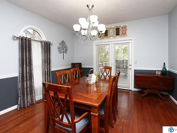 4th image of 3827 S 40th St