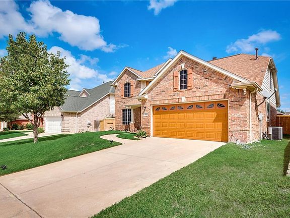 4th image of 4840 Crown Dr