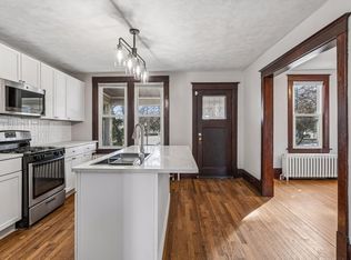 1529 Dale St N, Saint Paul, MN 55117