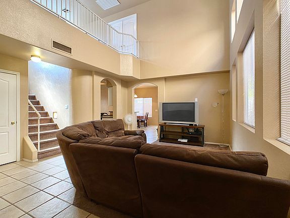 5th image of 4926 W Wahalla Ln
