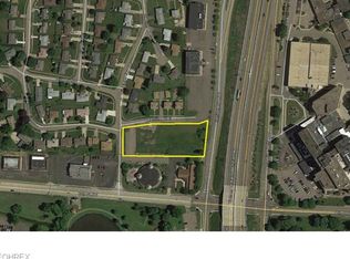 1431 W Valentine Cir NW, Canton, OH 44708