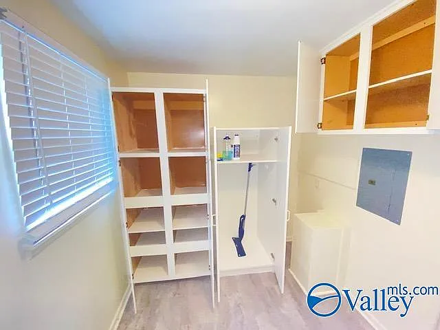 6210 Stratford Ct NW — Photo 10