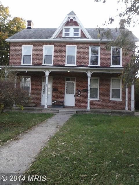 1st image of 105 E Howard St