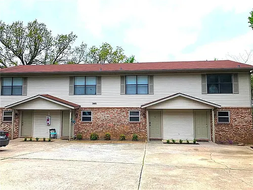 2481 N Brophy Ave #1 Photo 1