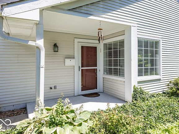 2nd image of 8861 Cape Dr