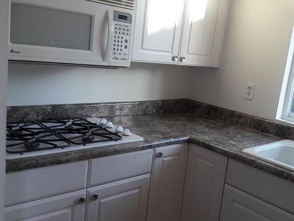 5th image of 532 S Charvers Ave