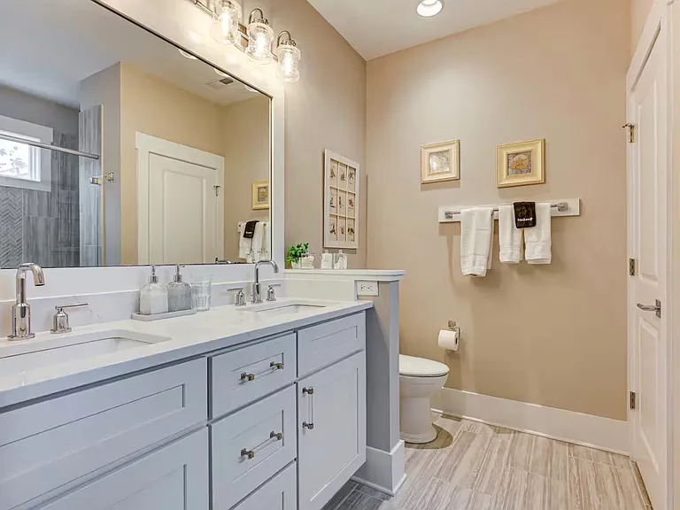 308 Spencer Farlow Dr #2 — Photo 24
