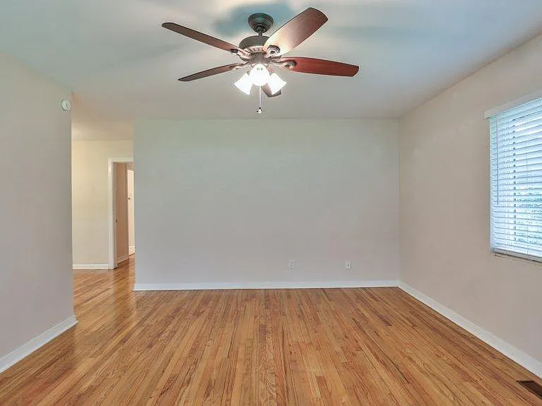1709 Verina Ct — Photo 3