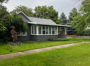 1043 Bleistein Ave, Cody, WY 82414