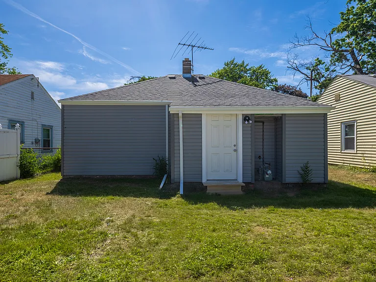 7235 Schneider Ave — Photo 25
