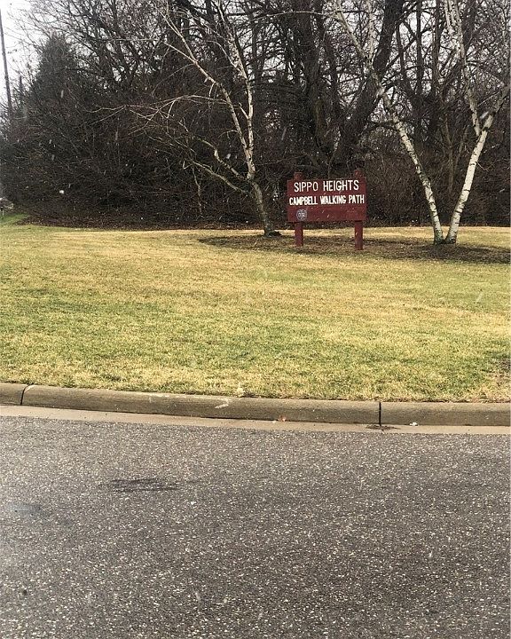2nd image of Orchard Hill Cir NE