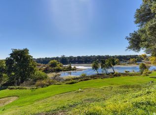 15 Riverbank Pl, Carmichael, CA 95608