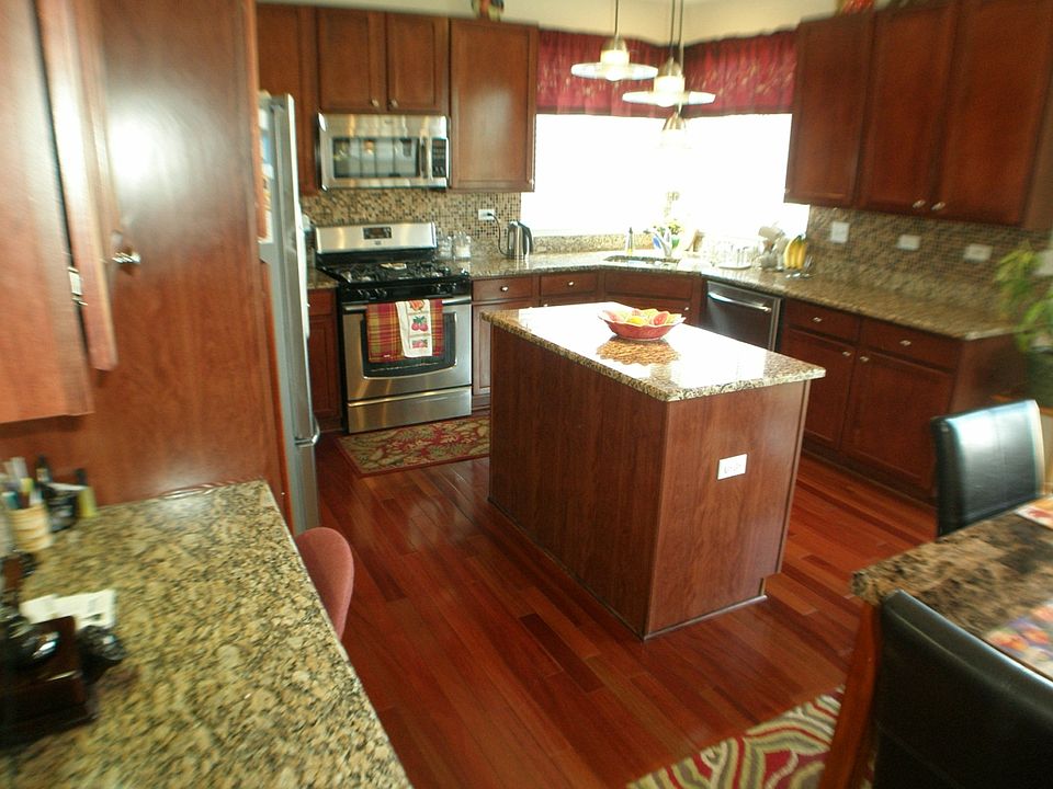 1st image of 2531 Bainbridge Blvd