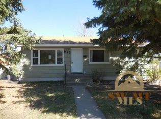 612 N 11th St, Livingston, MT 59047