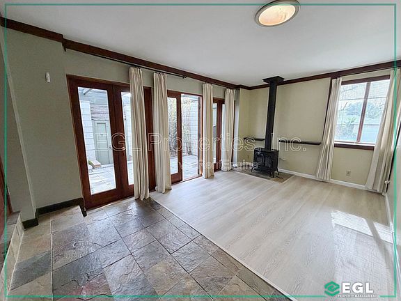 5th image of 7601 Kittyhawk Ave