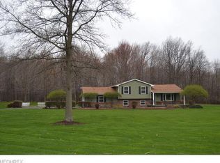 3118 Wildwood Dr, Mc Donald, OH 44437