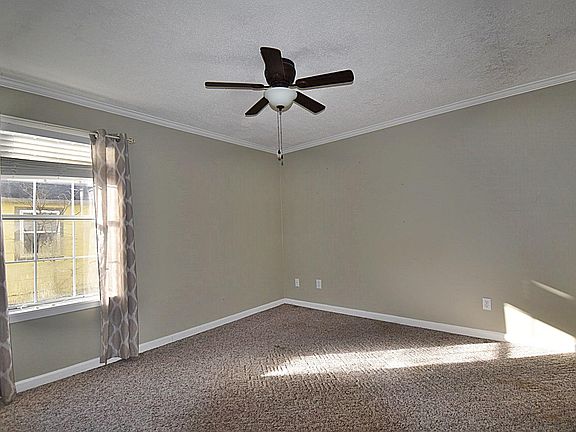 4th image of 122 Kellum Dr