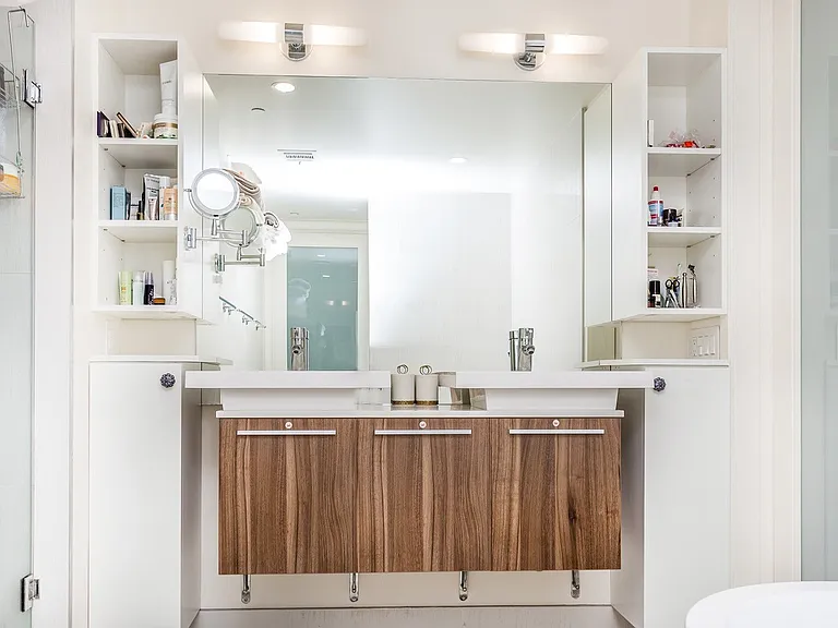 225 S Hamilton Dr #308 — Photo 7