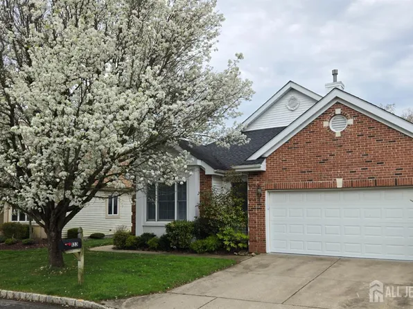 133 Chichester Rd, Monroe Township, NJ 08831