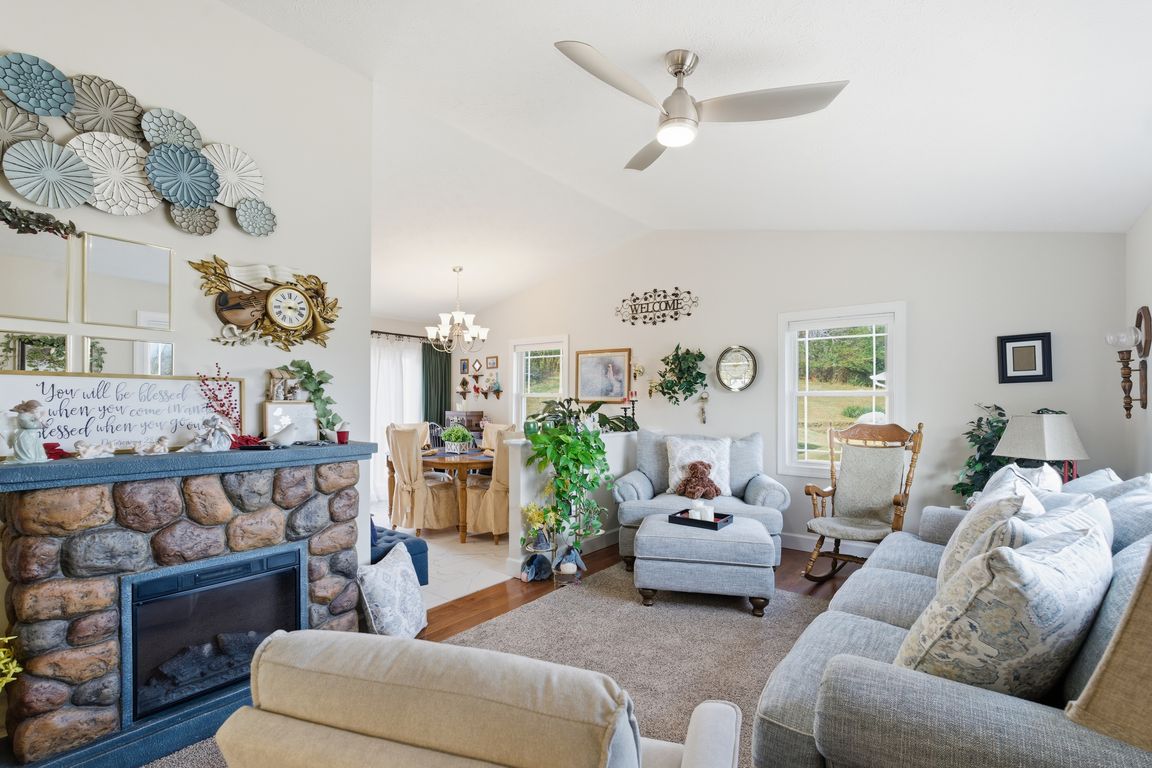 next background image