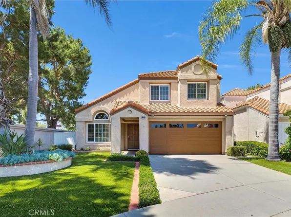 11 Salina, Irvine, CA 92614