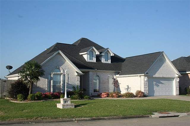 1st image of 7711 Oakmont Dr