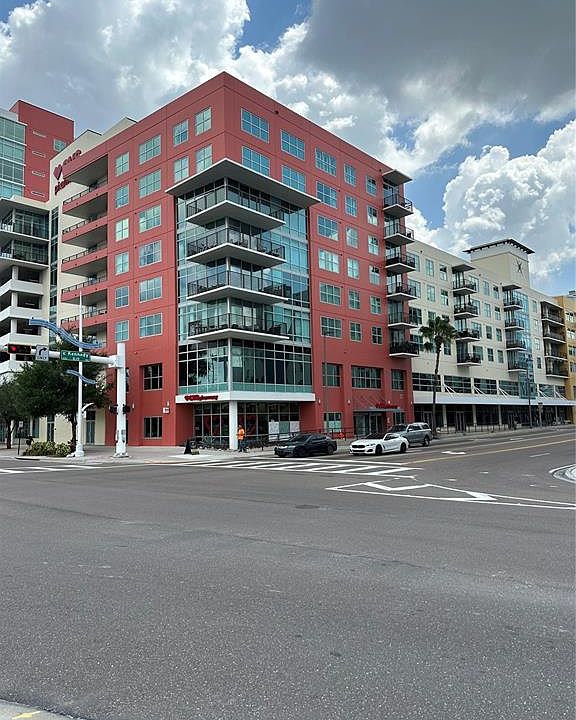 1st image of 1120 E KENNEDY BOULEVARD #517W