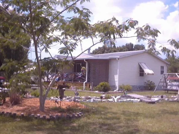 18649 Saint Paul Dr, Spring Hill, FL 34610