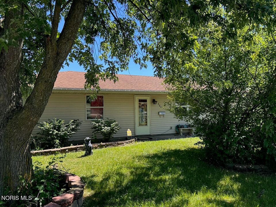 1st image of 607 Olive Dr