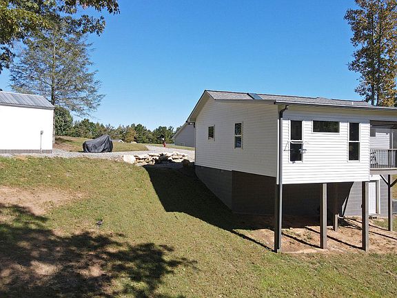 5th image of 169 Ledgestone Dr