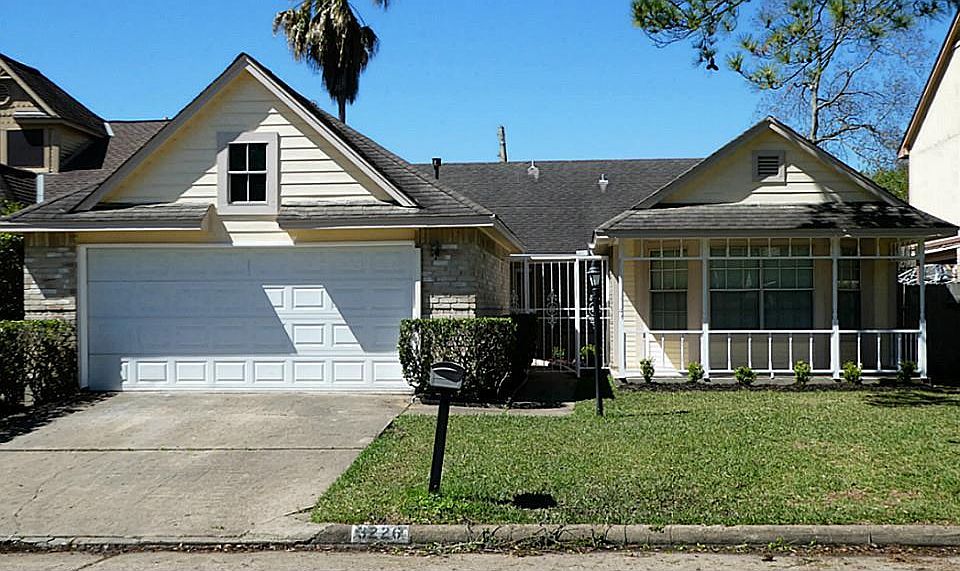 1st image of 3226 Westwick Dr