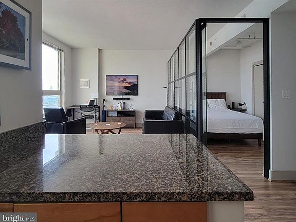 2nd image of 717 S Columbus Blvd Unit 1605