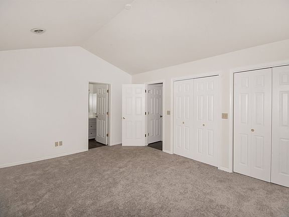 2nd image of 4942 Malcolm Ct