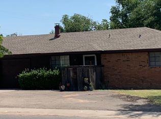 807 11th St, Canyon, TX 79015