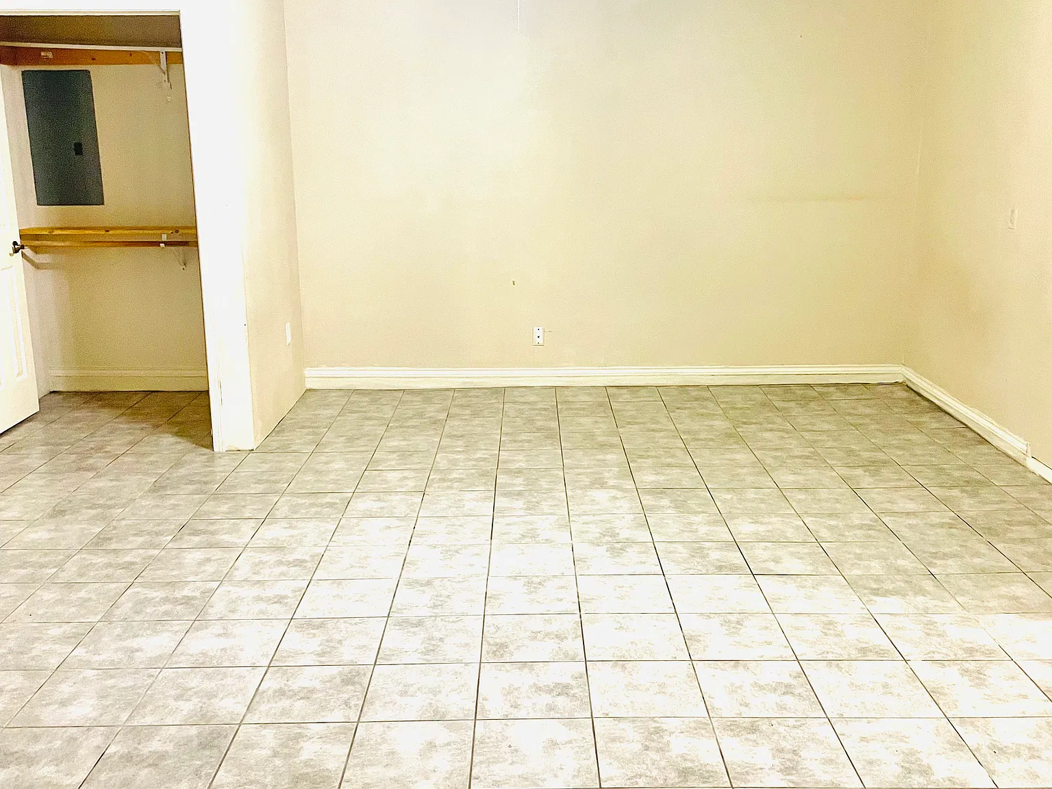 4 bed, 1584 sqft, $1,599 — Photo 4