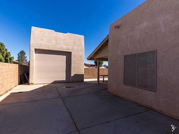 2nd image of 11555 S Chaparral Dr