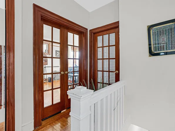 16 Stegman Terrace image 4 of 48