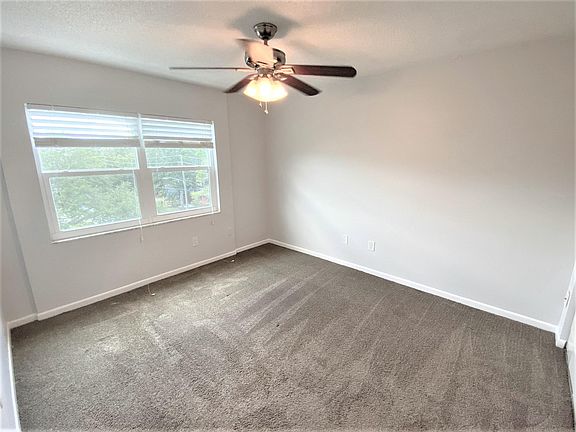 5th image of 150 41st Ave N APT 417