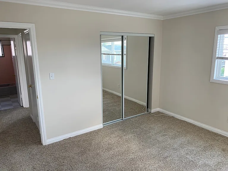 4664 Hamilton St #4664.5 — Photo 17