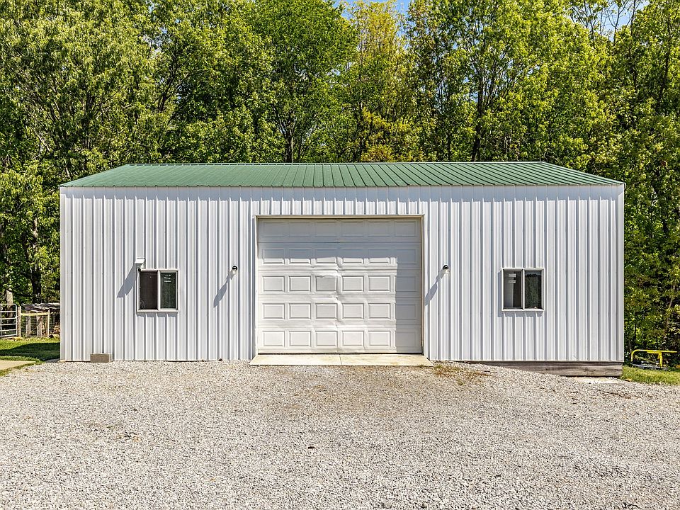 25th image of 237 Lear Rd