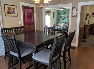 1206 W Harrison St, Freeport, IL 61032