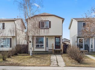 13 Martindale Blvd NE, Calgary, AB T3J2T8