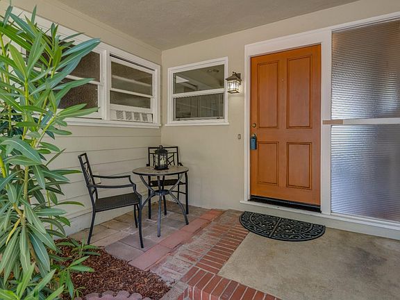 5th image of 2764 McGarvey Ave