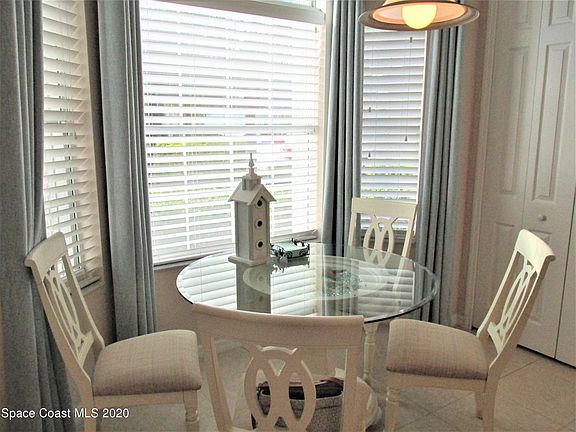 4th image of 3833 Carambola Cir