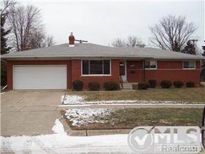 21125 Winkel St, Saint Clair Shores, MI, 48081