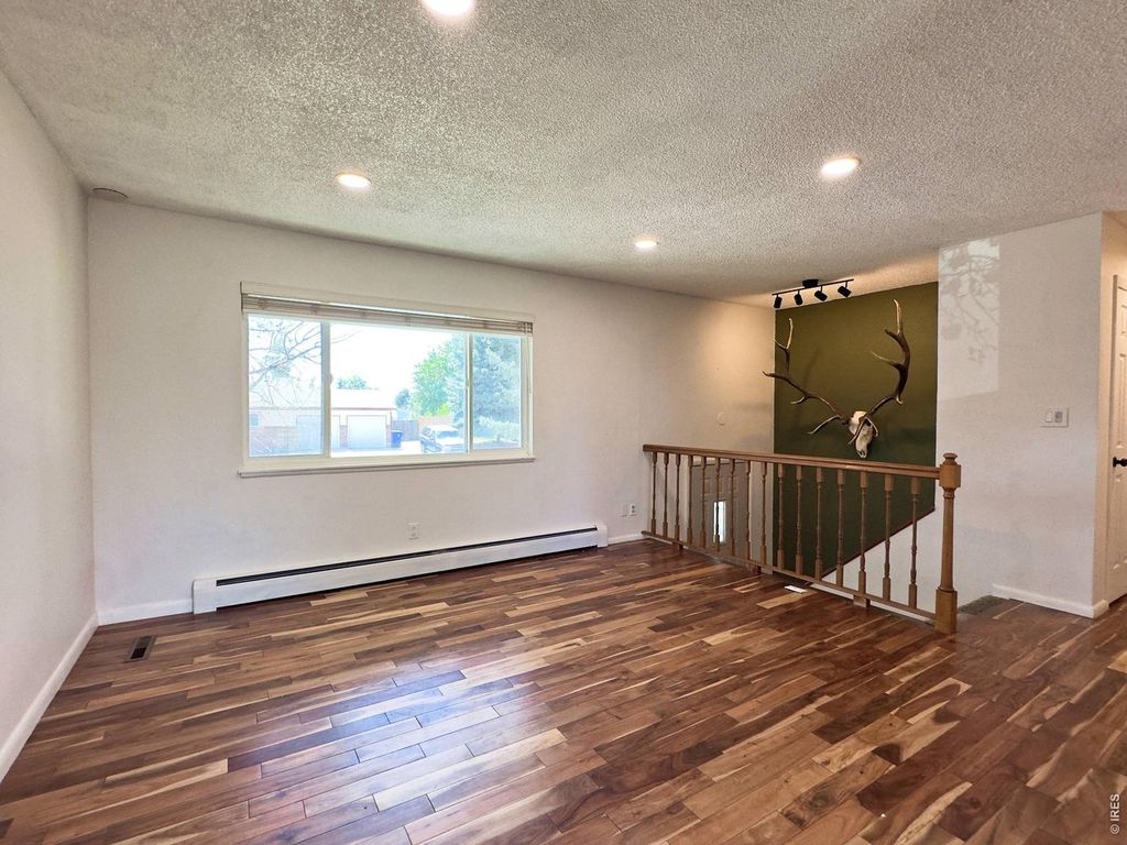 1205 Sycamore Dr