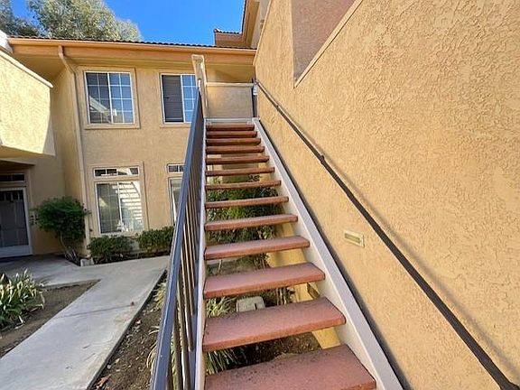 4th image of 25865 McBean Pkwy Unit 94