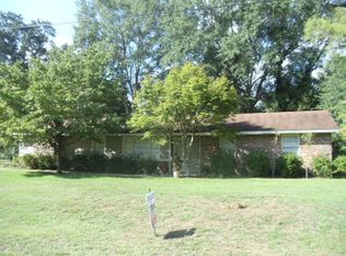 8 Wasden Pl, Selma, AL 36701